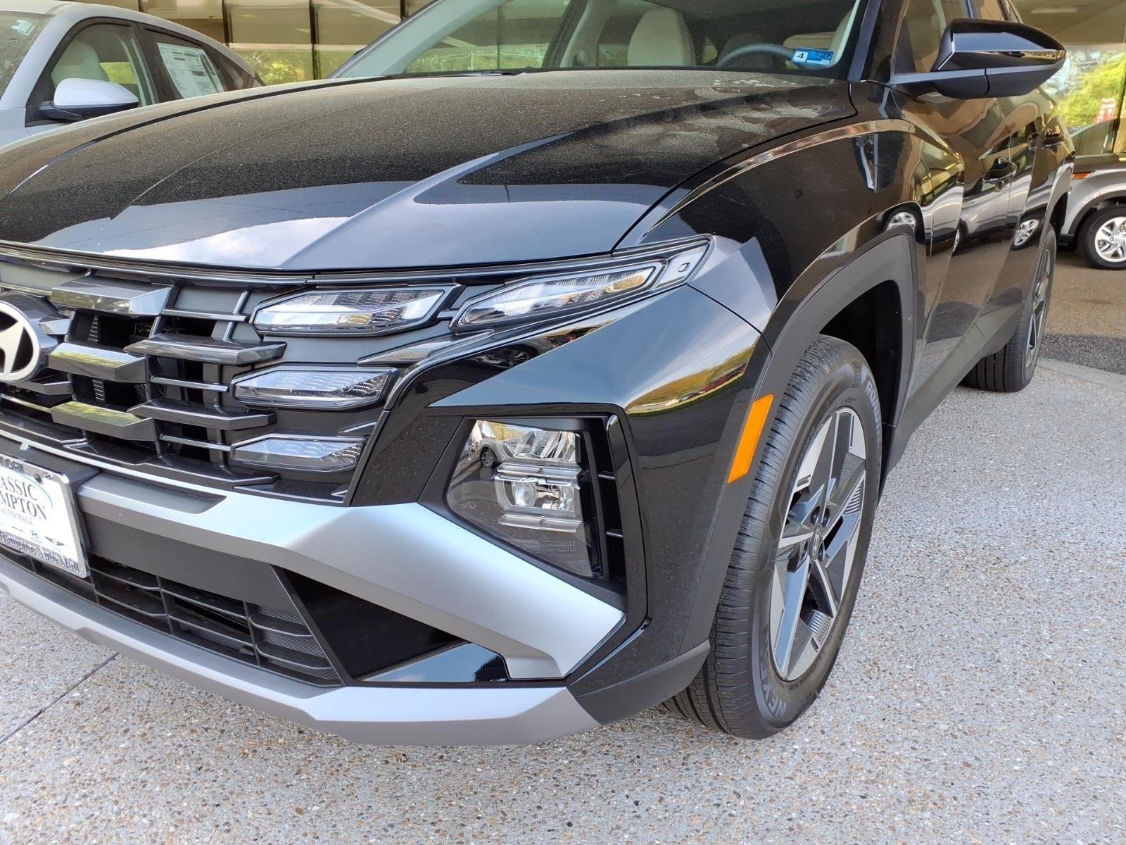New 2026 Ash Black Hyundai SEL image 2