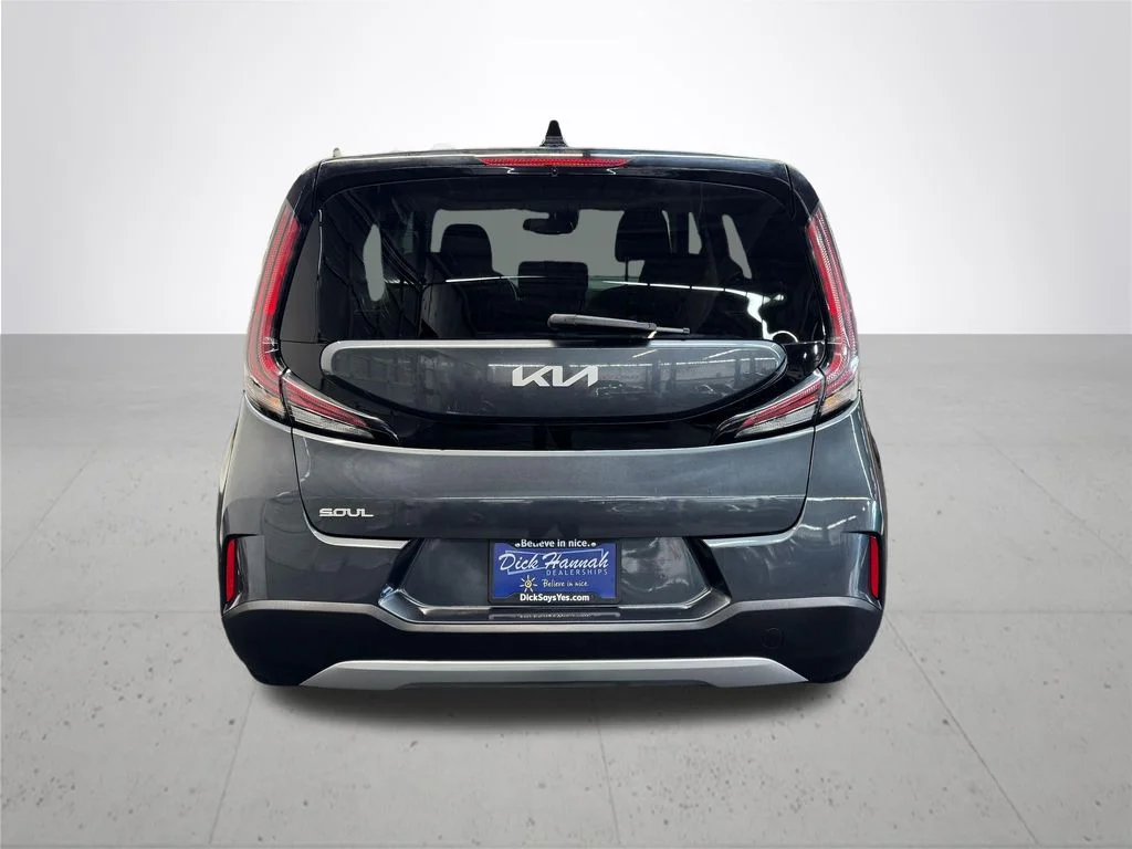 Used 2023 Gray Kia S image 5