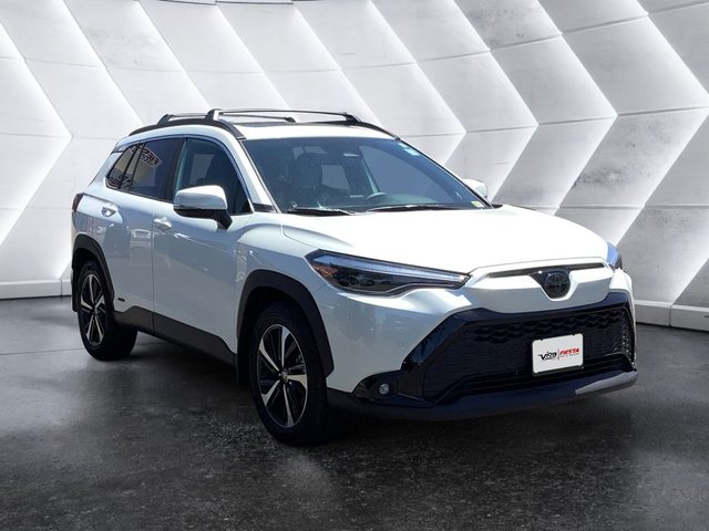 2024 Toyota Corolla Cross Hybrid XSE