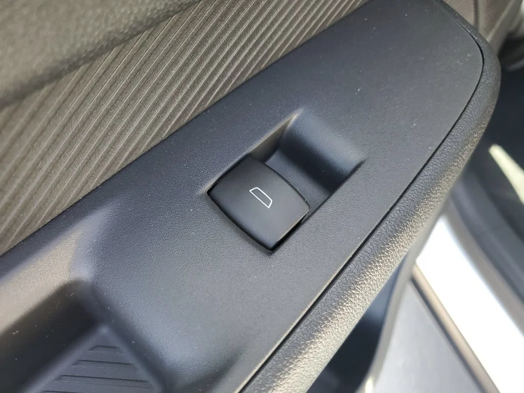 2027 Chevrolet Bolt LT - Photo 16