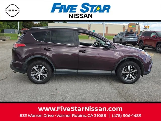 Used 2017 Black Toyota XLE image 13
