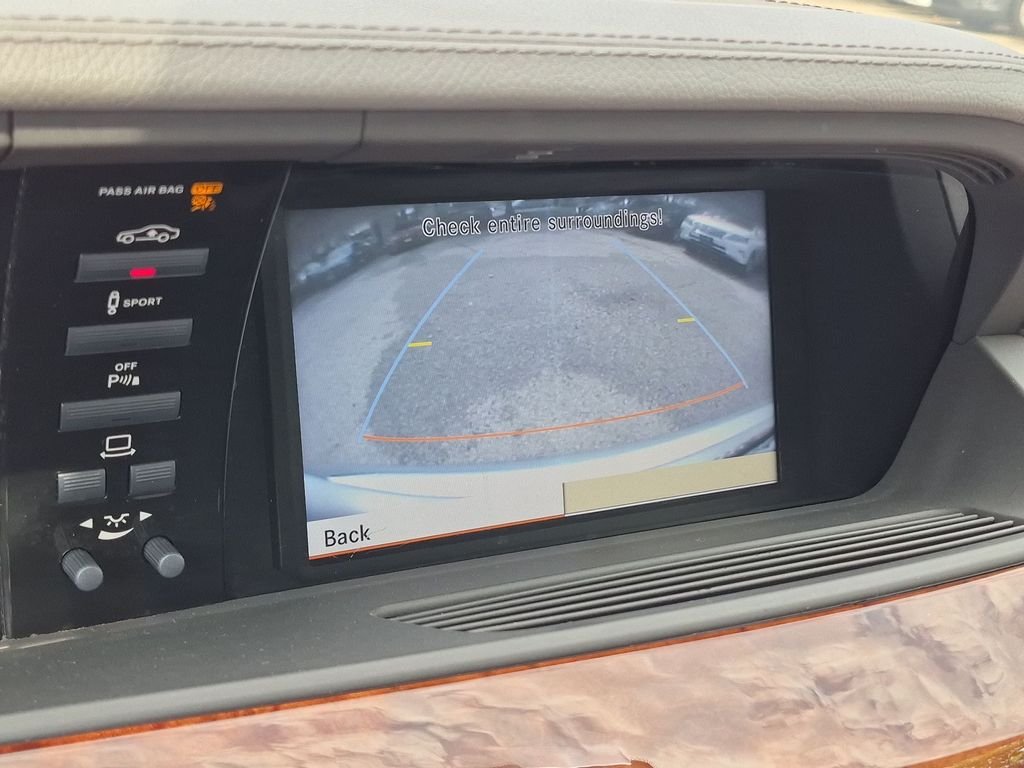 Used 2010 Silver Mercedes-Benz S 550 image 9