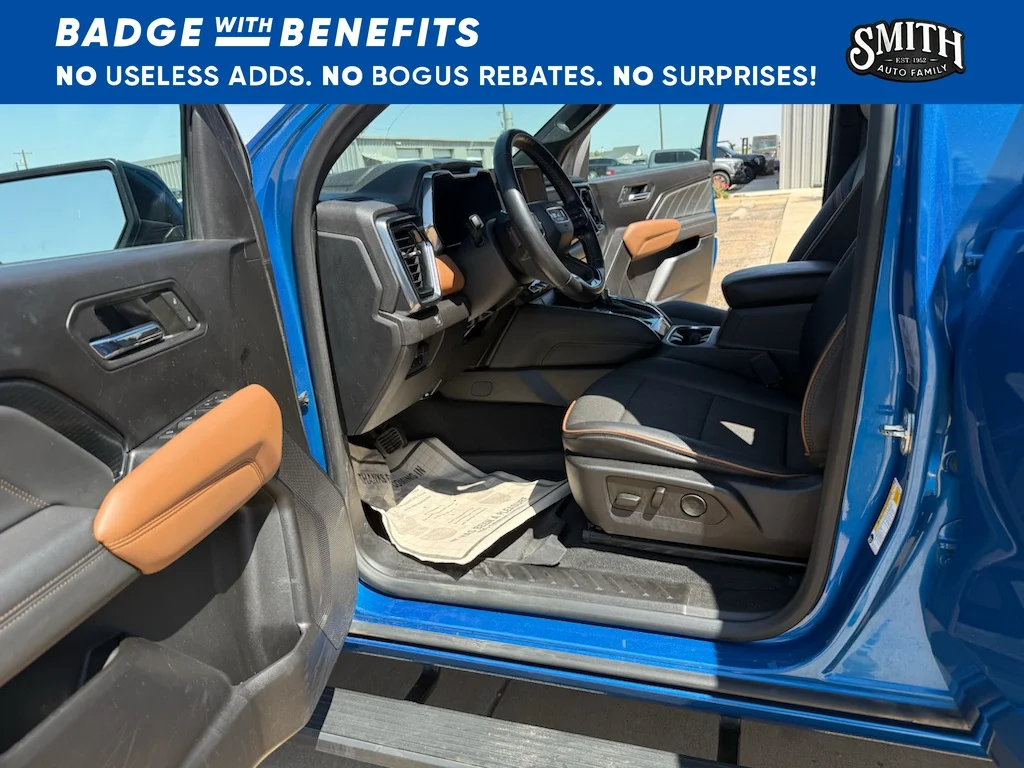 Certified Used 2023 Dynamic Blue Metallic GMC 4WD AT4 image 11