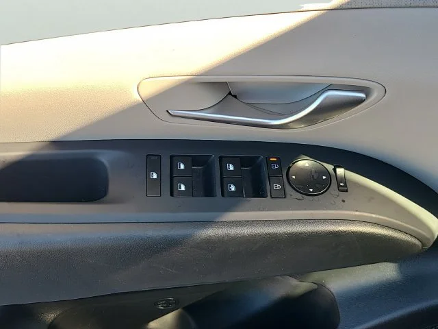 Used 2026 Black Hyundai SEL Premium image 20