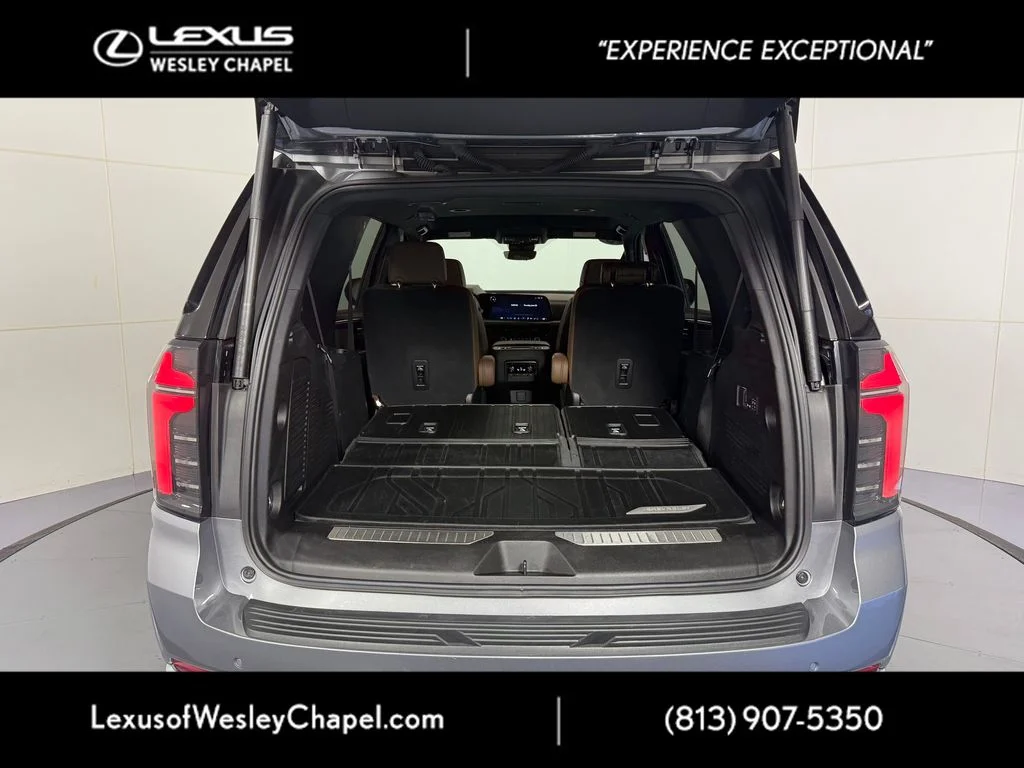 Used 2025 Gray Chevrolet High Country image 6