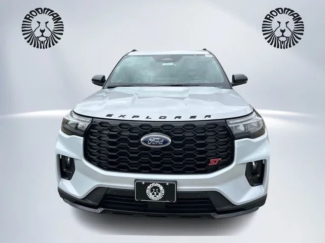 New 2026 Space White Metallic Ford ST image 2