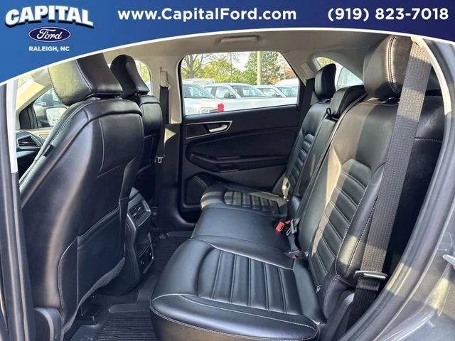 Used 2023 Gray Ford SEL image 18