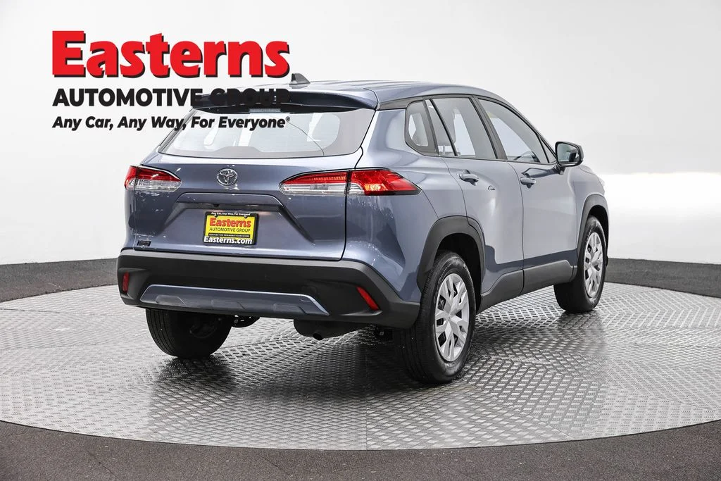 Used 2025 Gray Toyota L image 5