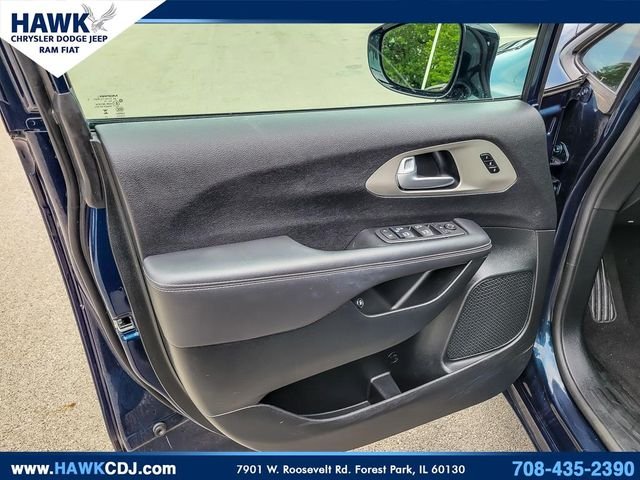 Used 2024 Blue Chrysler Select Premium S Appearance image 28