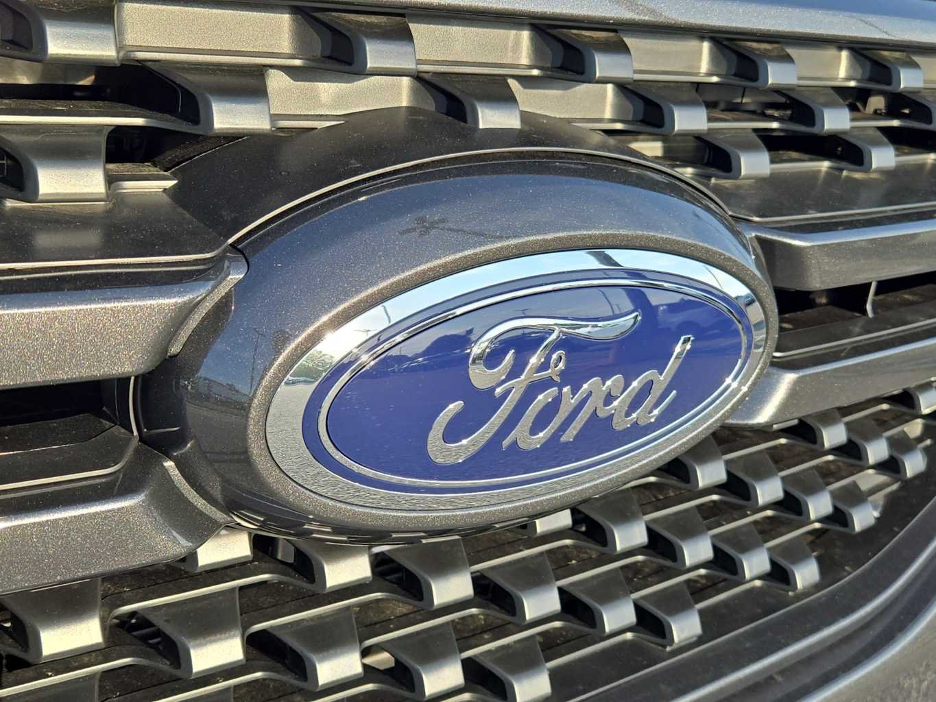 New 2026 Shadow Black Ford XLT image 17