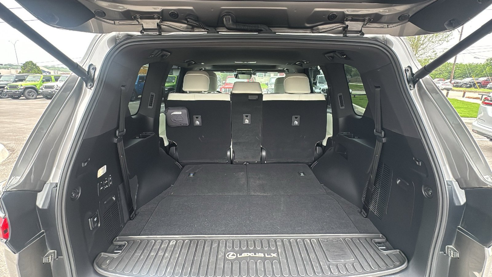 Certified Used 2024 Manganese Luster Lexus LX 600 Luxury image 24