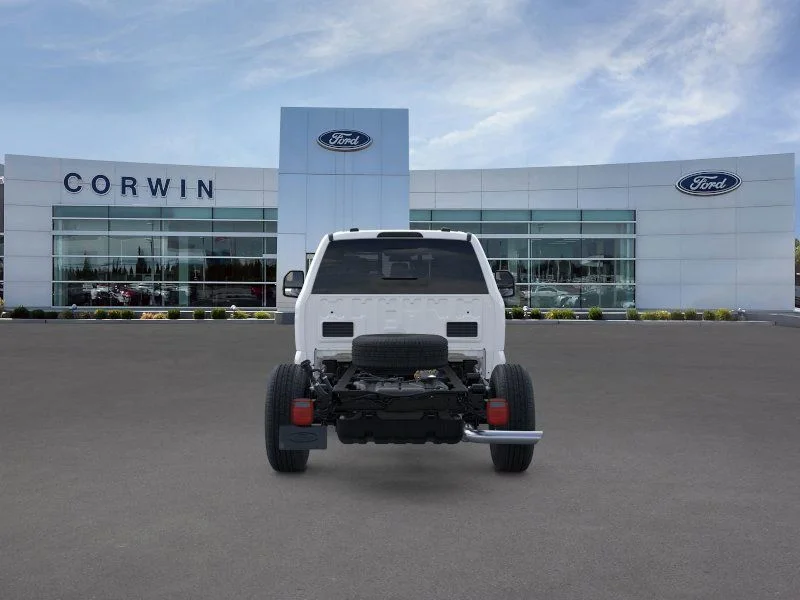 New 2025 White Ford XL image 6