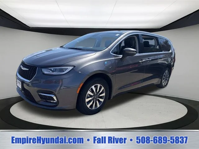 2023 Chrysler Pacifica Hybrid