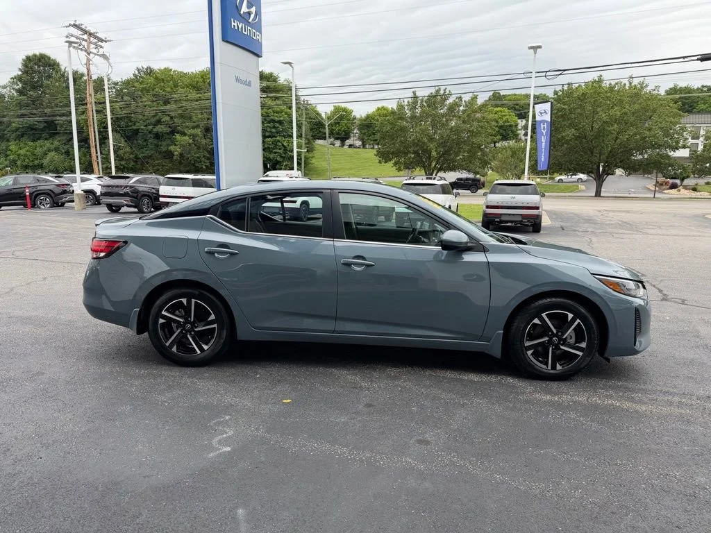 Used 2025 Gray Nissan SV image 4