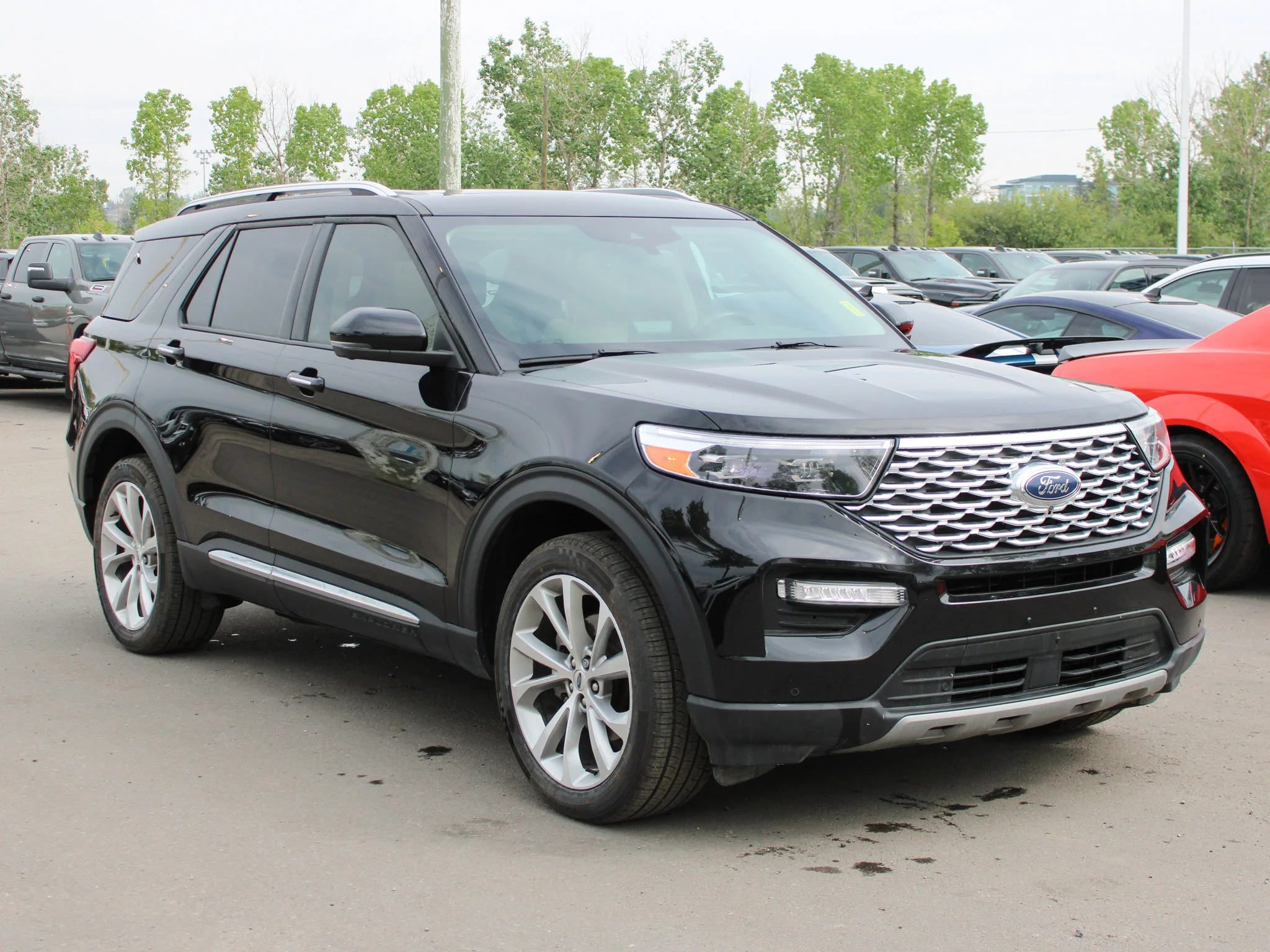 Certified Used 2023 Black Ford Platinum * No Accidents | Apple CarPlay | Luxury 3-Row SUV | Bang & Olufsen | Adaptive Cruise image 9