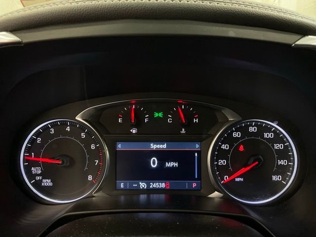 Used 2025 White Chevrolet LT image 15