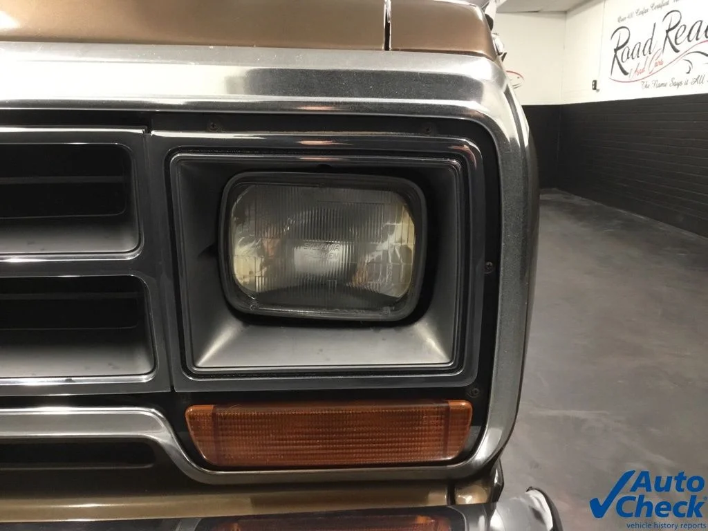 Used 1988 Brown Dodge 1500 image 21