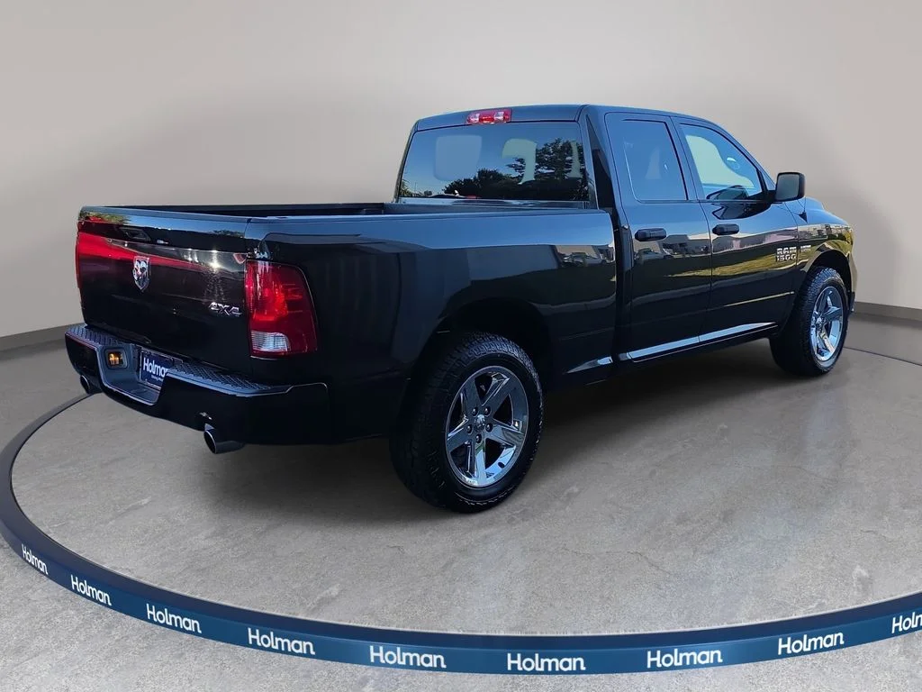 Certified Used 2017 Brilliant Black Crystal Pearlcoat Ram Express image 5