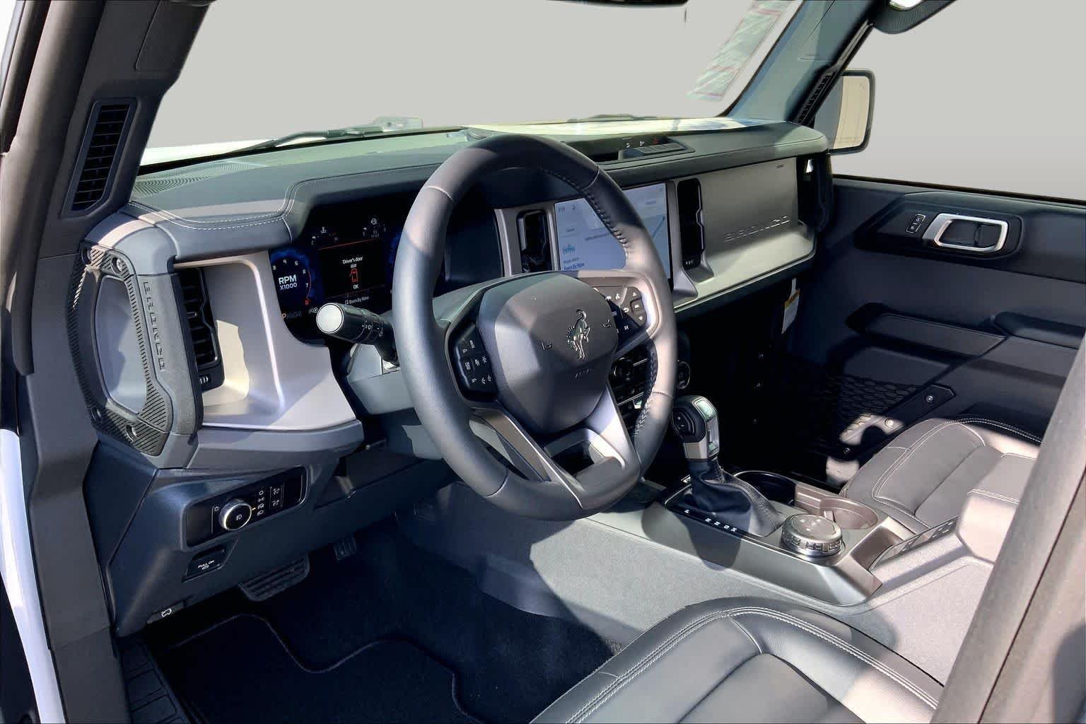 New 2026 Oxford White Ford Outer Banks® image 5