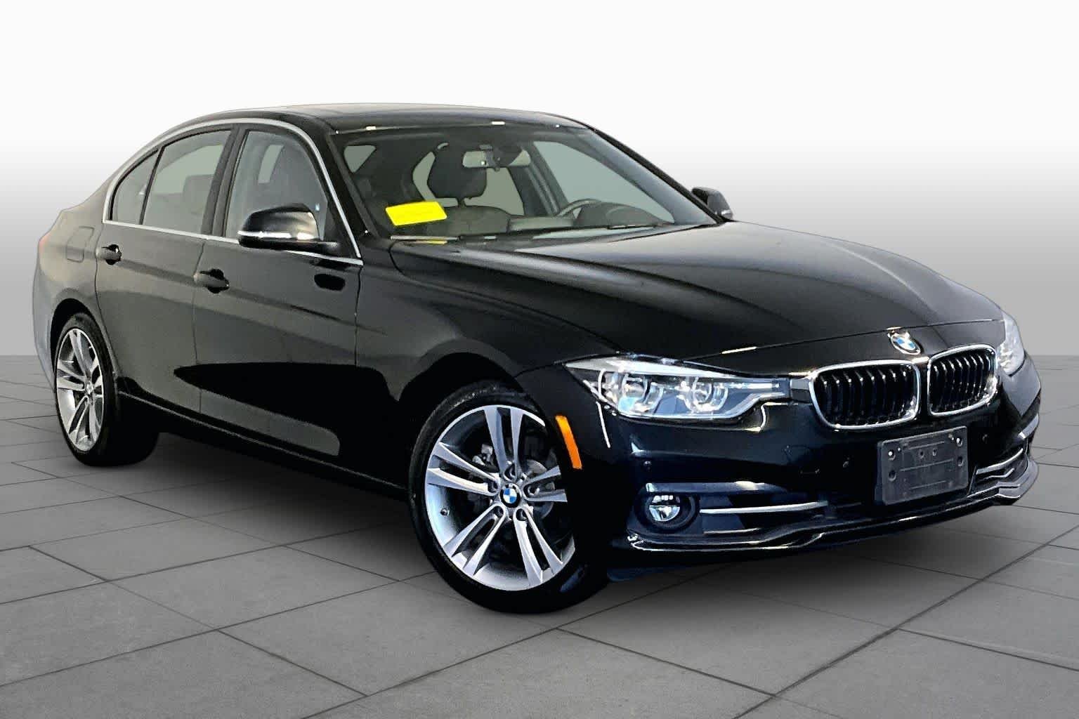 Used 2018 Black Sapphire Metallic BMW 330i xDrive image 3