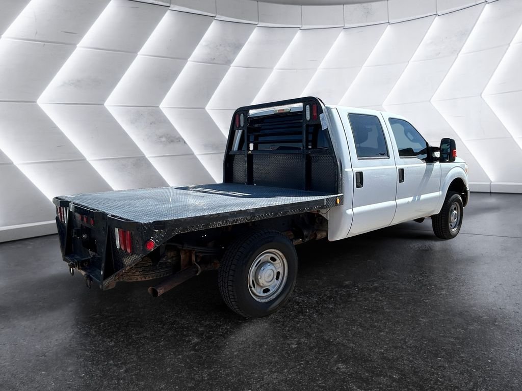 Used 2015 White Ford XL image 4
