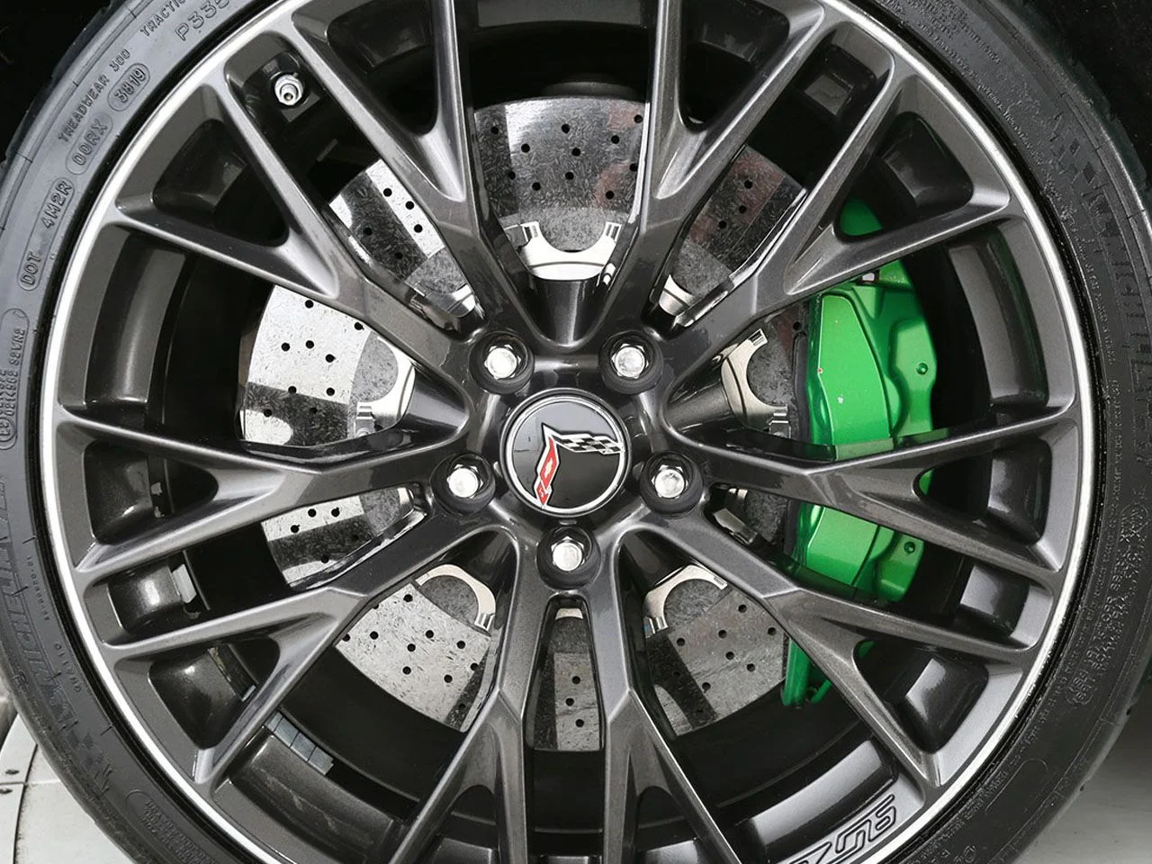 Used 2016 White Chevrolet Z06 image 6
