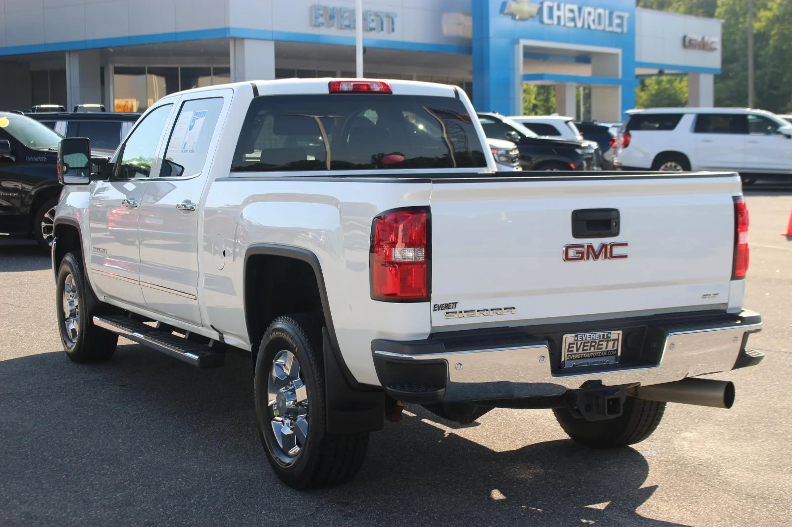 Used 2018 SUMMIT WHITE GMC SLT image 5