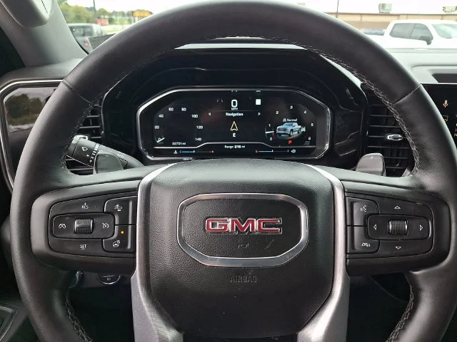 Used 2023 Black GMC SLT image 20