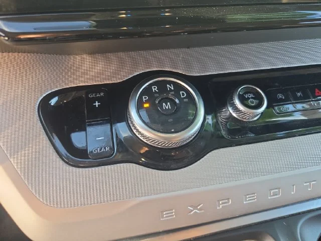 Used 2025 Gray Ford Active image 26