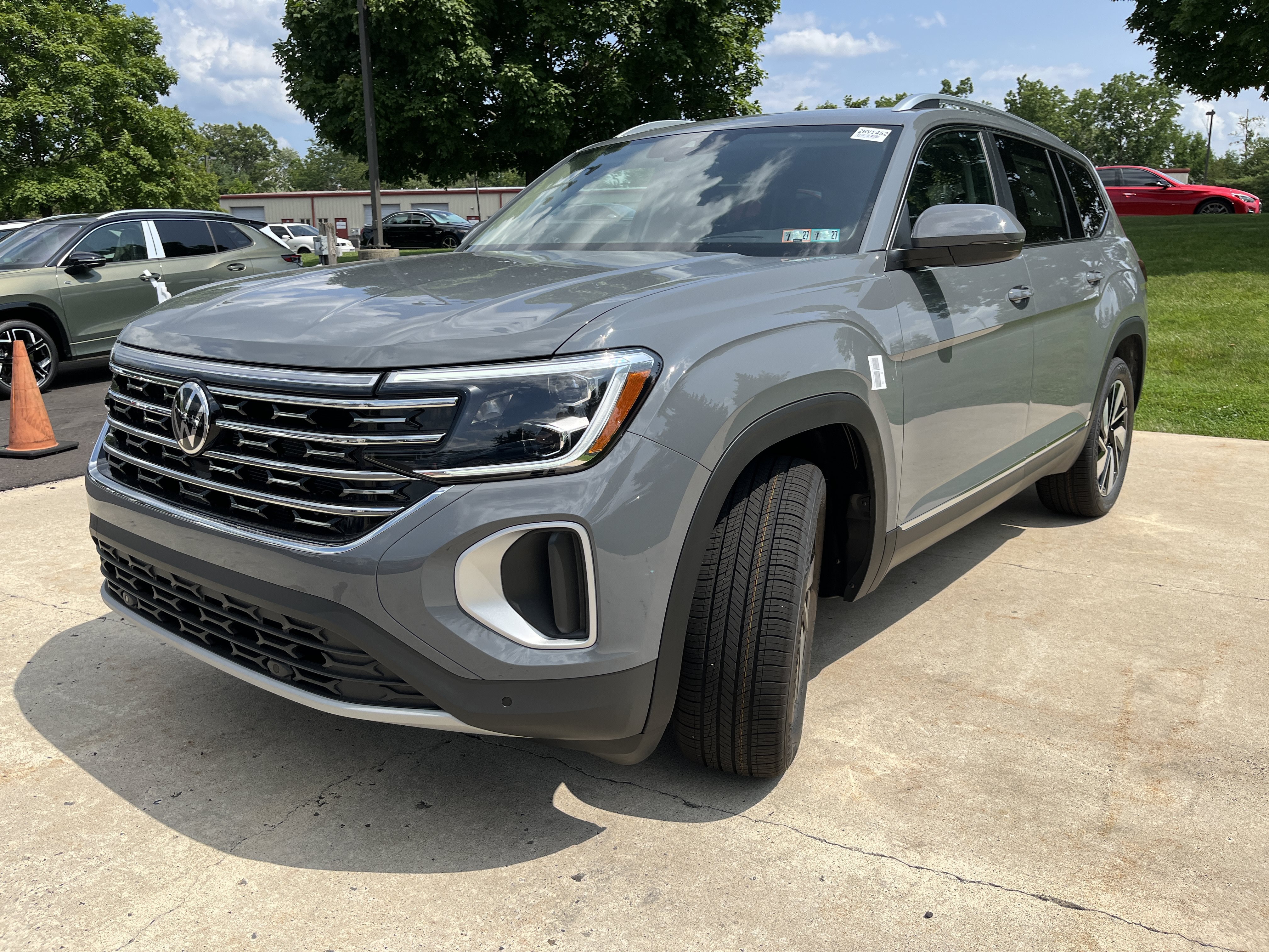 New 2026 Pure Gray Volkswagen 2.0T SEL image 8