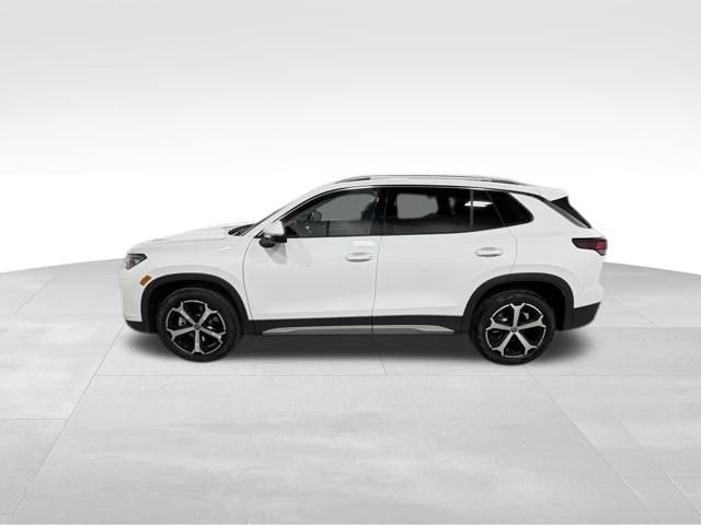New 2026 White/off-white Volkswagen 2.0T SE image 2