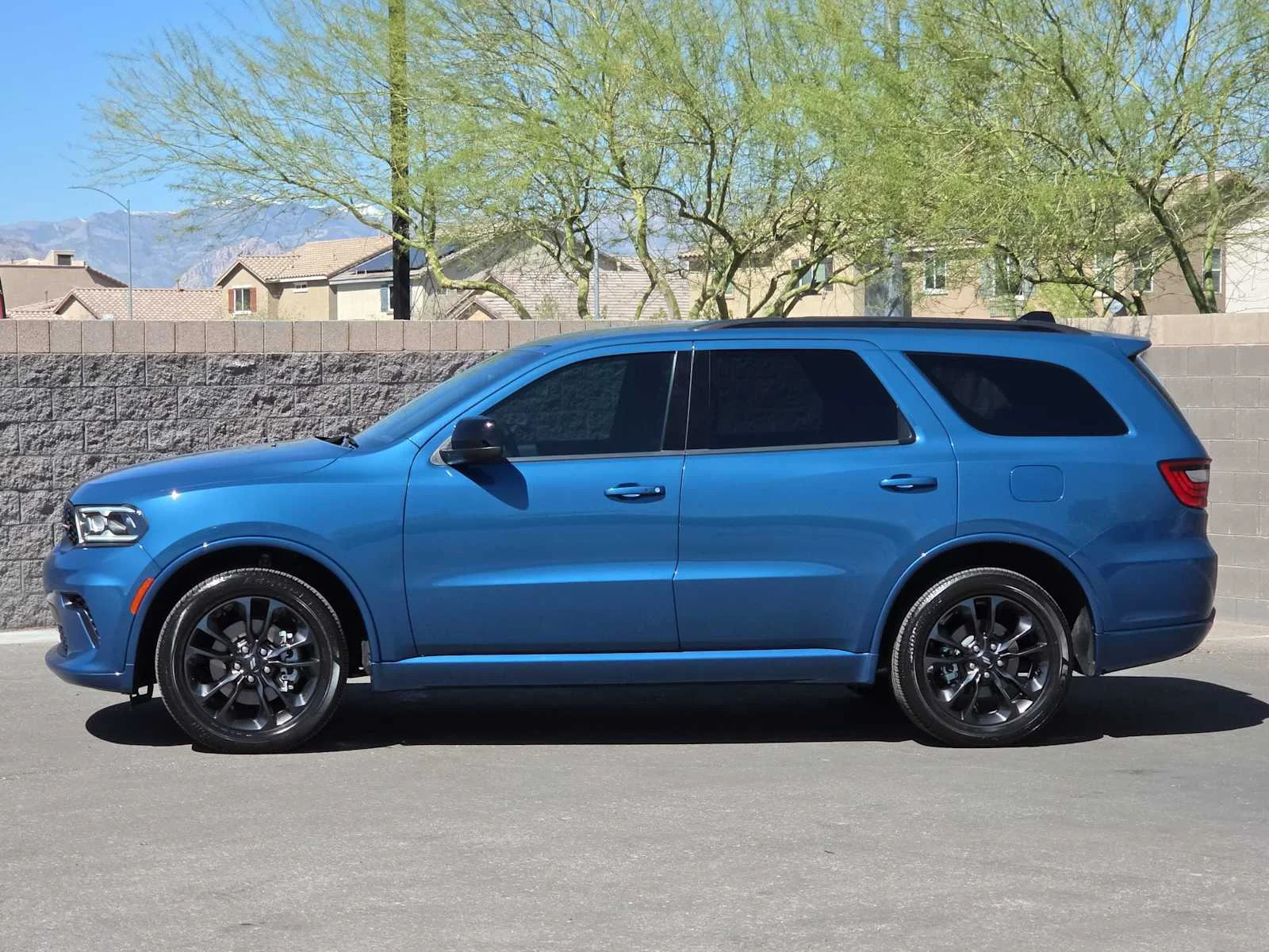 Used 2024 Frostbite Pearlcoat Dodge GT image 6