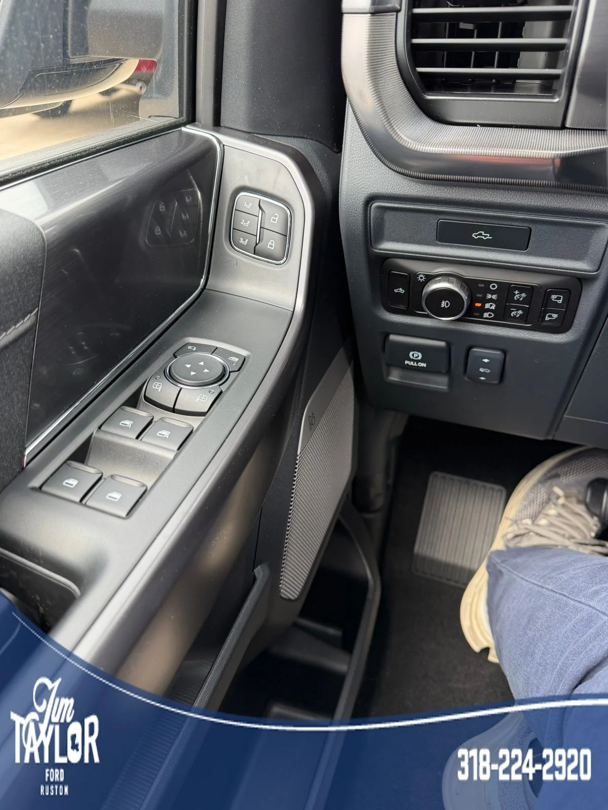 New 2026 Agate Black Metallic Ford Lariat® image 17