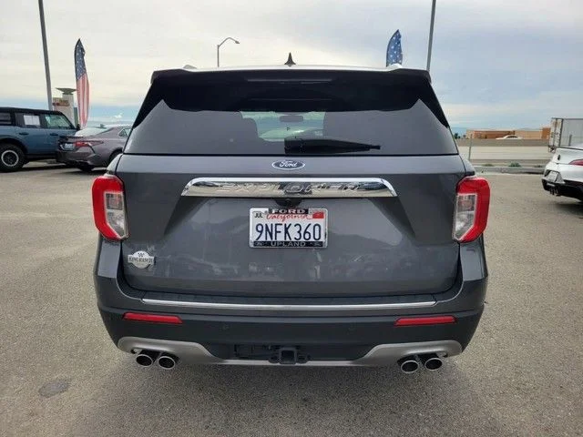 Used 2024 Gray Metallic Ford King Ranch image 5