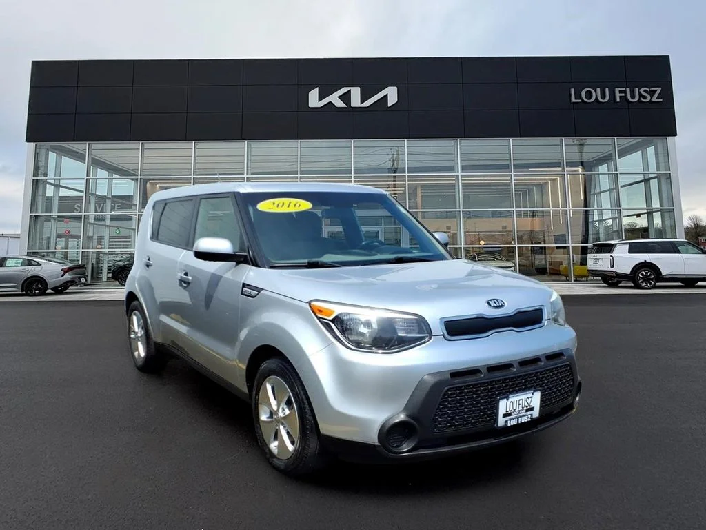 2016 Kia Soul 1.6L Base 5-Door's photo