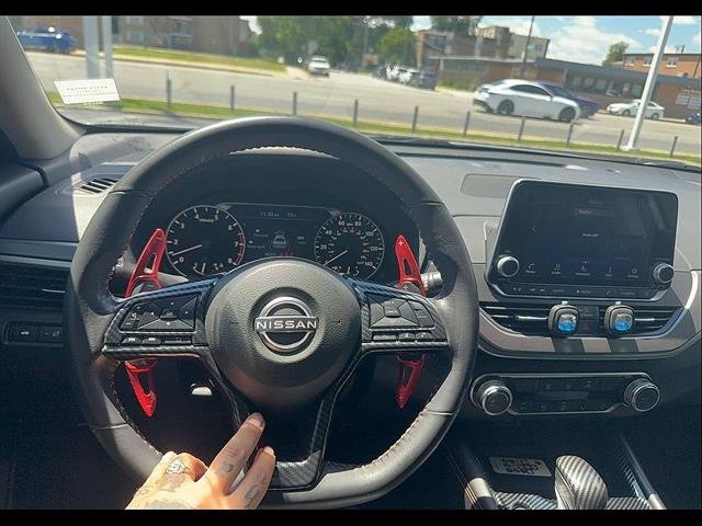 Used 2023 Gun Metallic Nissan 2.5 SR image 6