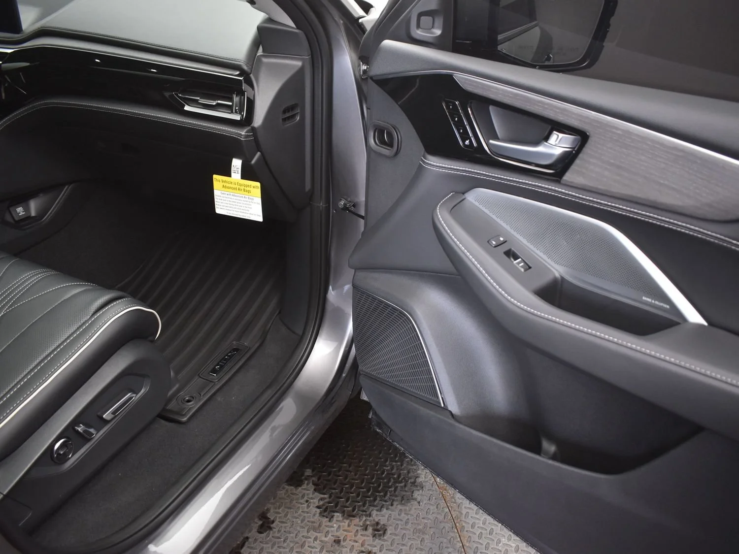 New 2026 Gray Acura w/Advance Package image 30