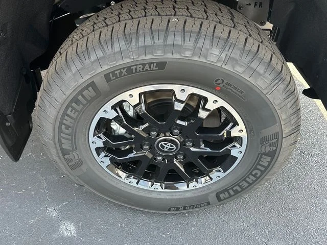 New 2026 Midnight Black Metallic Toyota  SR5 image 5