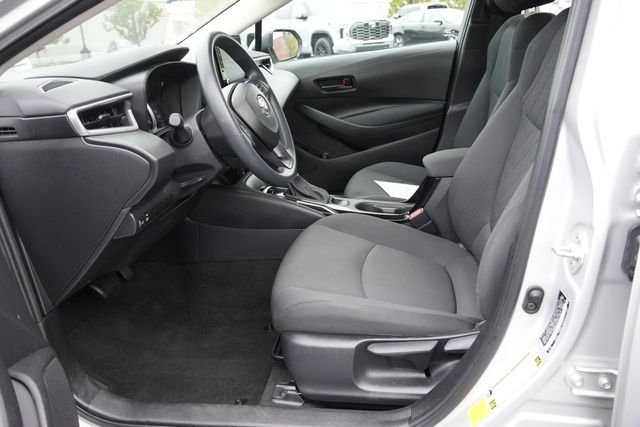 Certified Used 2022 Silver Toyota LE image 19