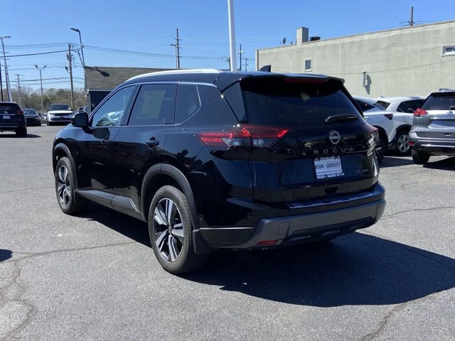 2025 Nissan Rogue SL - Photo 6