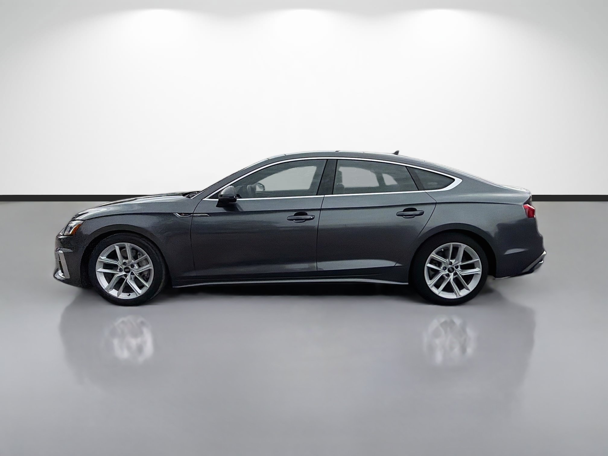 Used 2024 Gray Audi S line Premium image 6