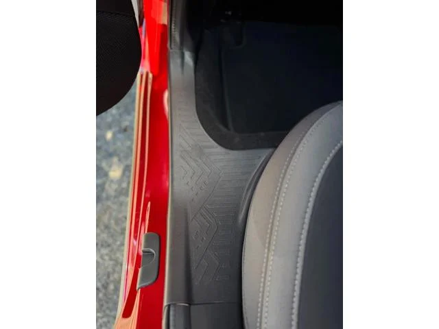New 2026 LITHIUM RED PEARL Subaru Premium image 36