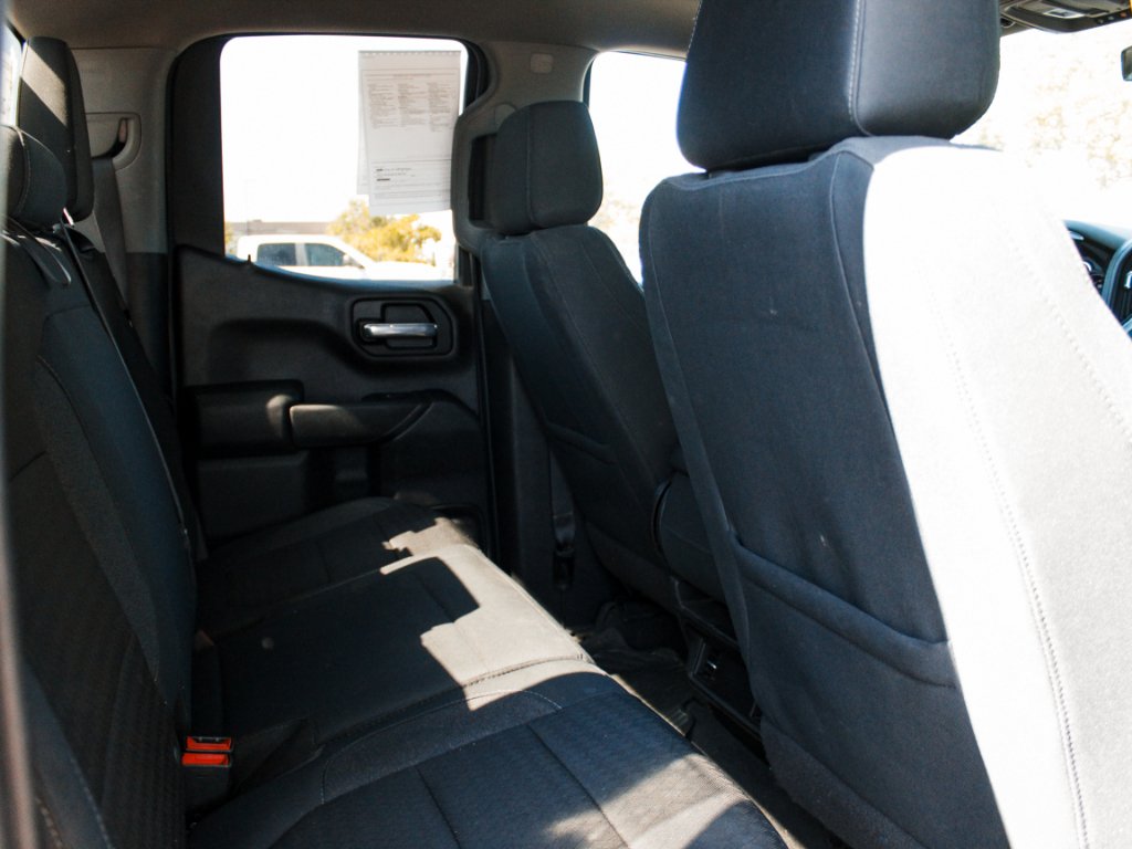 Used 2020 Shadow Gray Metallic Chevrolet LT image 22