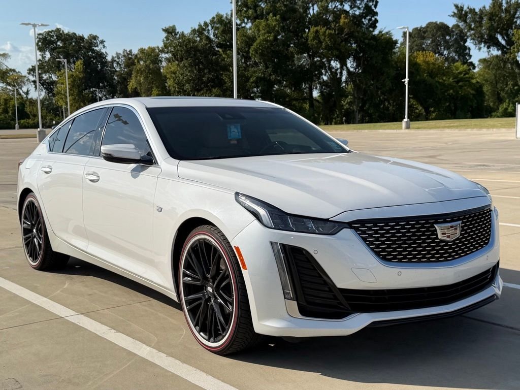 2022 Cadillac CT5 Premium Luxury