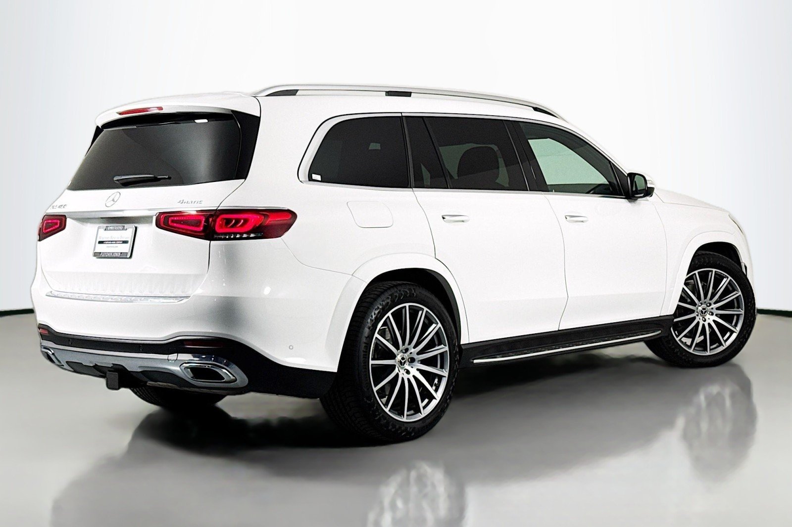 Used 2023 Polar White Mercedes-Benz 450 image 12