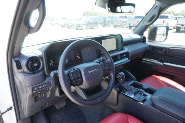 Used 2025  Toyota 1958 image 15