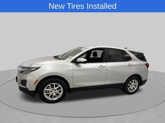 Used 2022 Chevrolet Equinox LT with VIN 3GNAXUEV2NS101527 for sale in Kenmore, NY