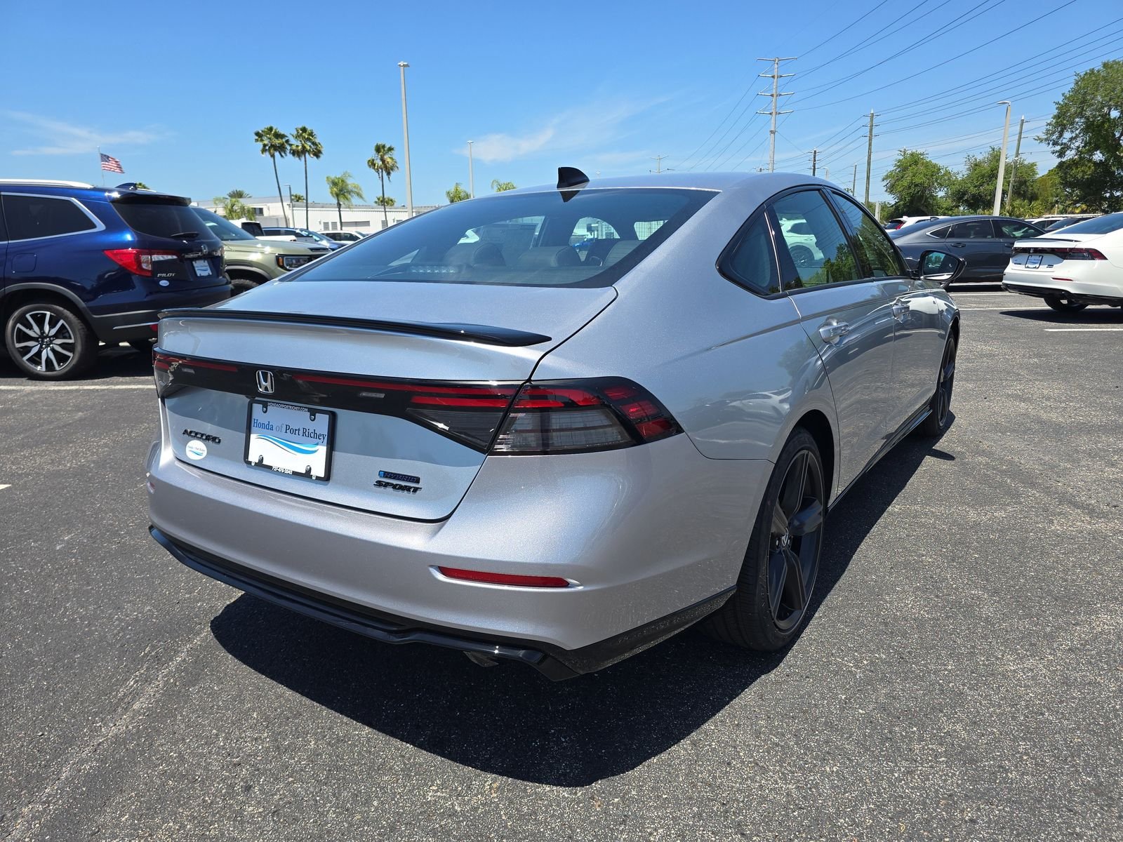 New 2026 Solar Silver Metallic Honda Sport-L image 4