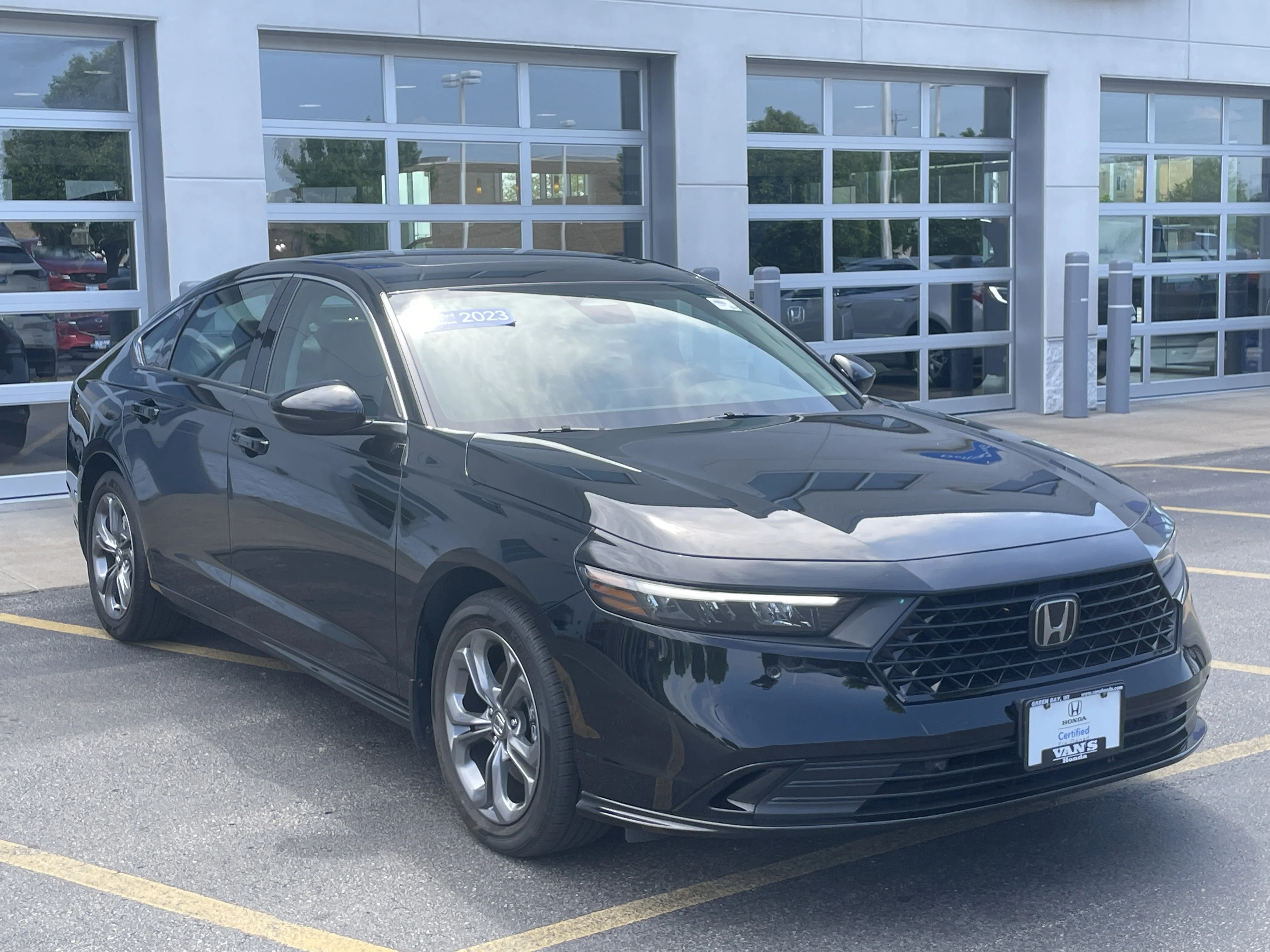 2023 Honda Accord Hybrid EX-L's photo