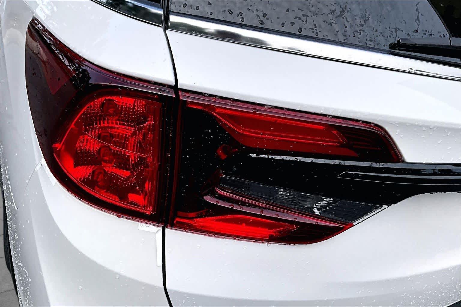 2026 Honda Odyssey Touring - Photo 12